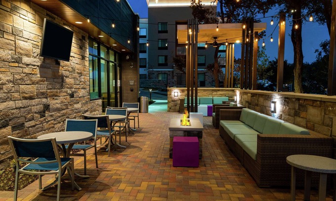 McNeil Hotel | Explore Hilton Garden Inn Cedar Park with Pool & Spa