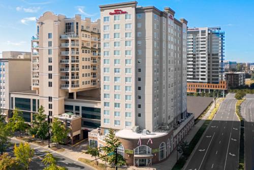 Second Ward Hotel | Pet-Friendly Hilton Garden Inn Charlotte Uptown Awaits You