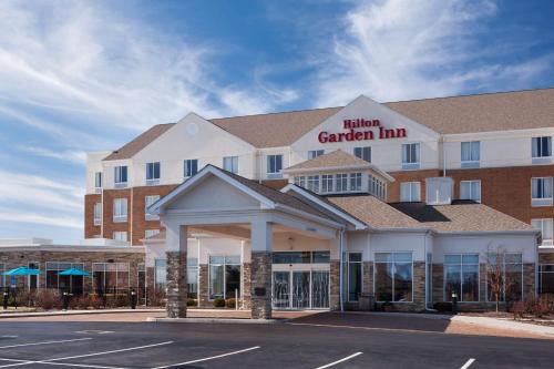 Mason Hotel | Discover Hilton Garden Inn Cincinnati/Mason: Family-Friendly Retreat