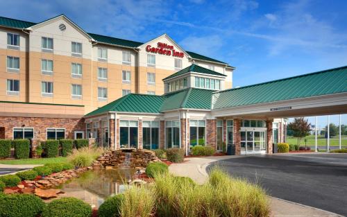 Clarksville Hotel | Discover Hilton Garden Inn Clarksville: Pet-Friendly Retreat