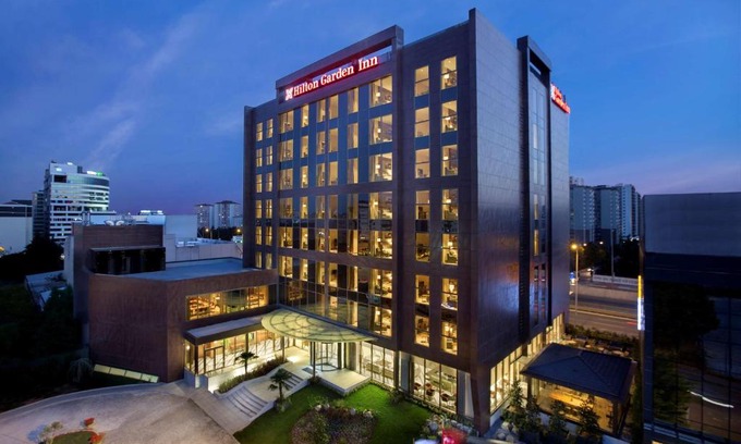 Esenyurt Hotel | Comfort Stay at Hilton Garden Inn Istanbul Beylikduzu