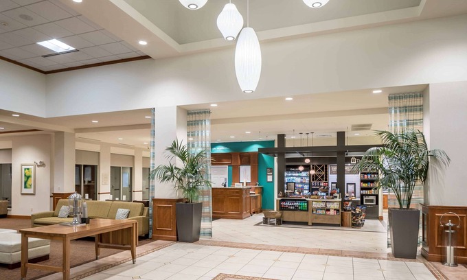 Lake Forest Hotel | Discover Hilton Garden Inn Lake Forest Mettawa: Guest Rated 9/10