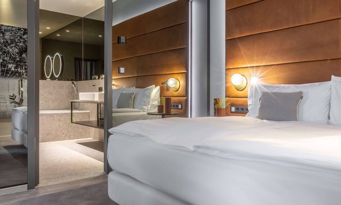 Mannheim Hotel | Explore Hilton Garden Inn Mannheim: Family-Friendly Comfort