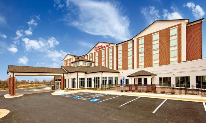 Martinsburg Hotel | Top-Rated Stay at Hilton Garden Inn Martinsburg