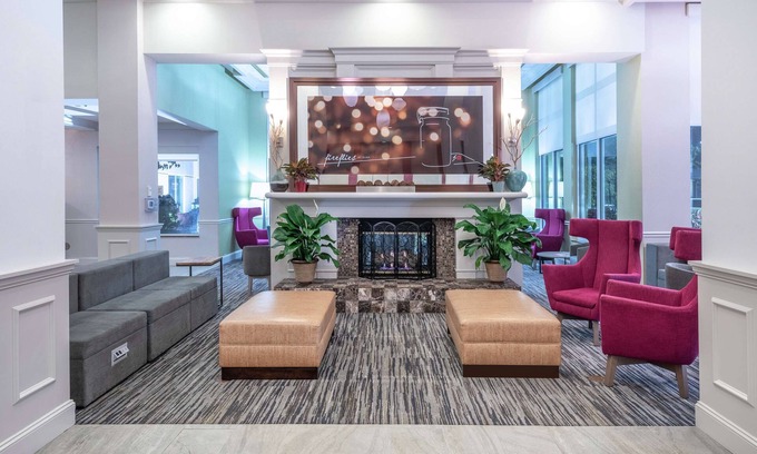 Sandston Hotel | Discover Hilton Garden Inn Richmond Airport with Pool & Spa