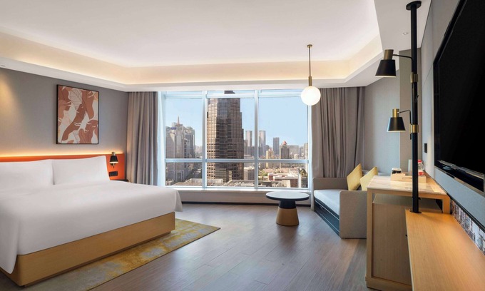 Lujiazui Hotel | Relaxing Getaway at Hilton Garden Inn Shanghai Lujiazui