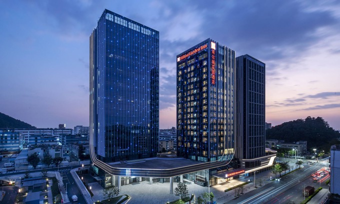 Fuyong Hotel | Comfortable Stay at Hilton Garden Inn Shenzhen Airport