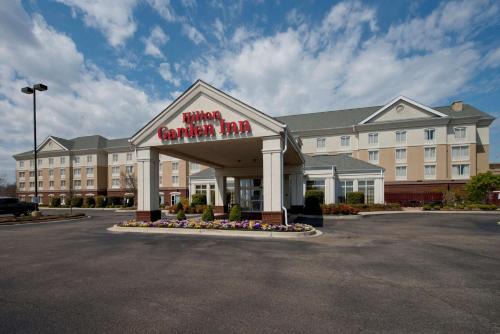 Tupelo Hotel | Discover Comfort at Hilton Garden Inn Tupelo with Pool