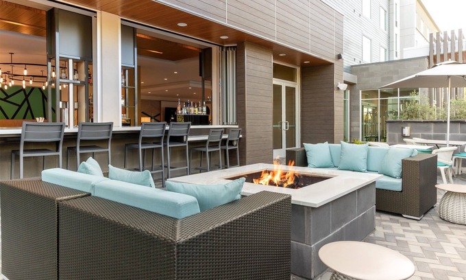 Walnut Creek Hotel | Hilton Garden Inn Walnut Creek