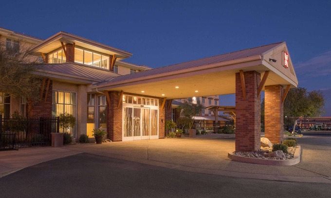 Yuma Hotel | Exceptional Stay at Hilton Garden Inn Yuma Pivot Point