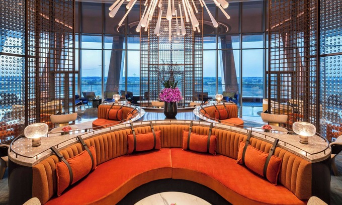 Nanxun Qu Hotel | Relax at Hilton Huzhou Nanxun: Pool, Spa & Dining Awaits