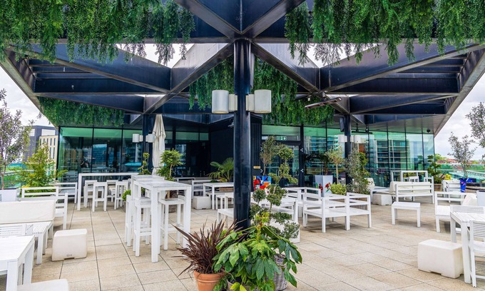 Wembley Park Hotel | Discover Hilton London Wembley: Family-Friendly Retreat