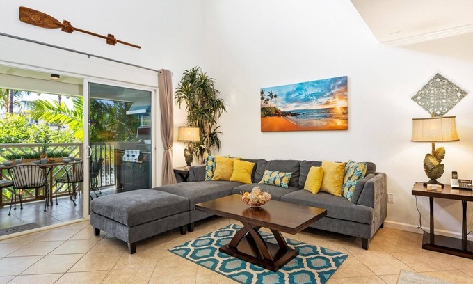 Waikoloa House | Unforgettable Stay at Waikoloa Beach Villas with Pool Access