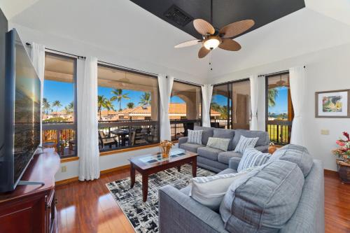 Waikoloa Apartment | Relaxing Hilton Resort with Pool, Gym & Ocean Views