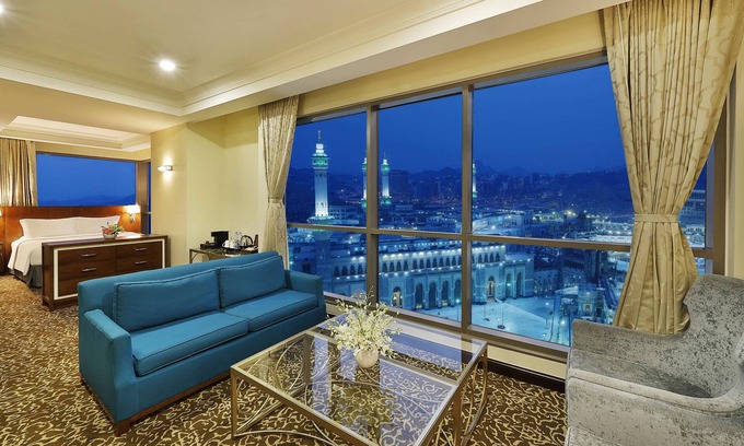 Mecca Hotel | Elegant Hilton Suites Makkah: Rated 9.2 with Top Amenities