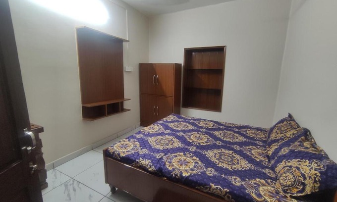 Jalandhar Hotel | Budget-Friendly Stay at Himalaya Inn Guest House