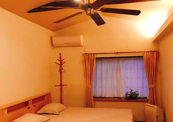 Kita Ward Apartment | Himawari Ryokan: Family-Friendly Retreat with High Ratings