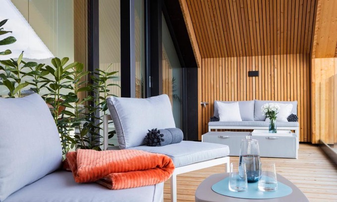 Sankt Lorenz Apartment | Stylish Design Apartment at Mondsee with Ocean Views
