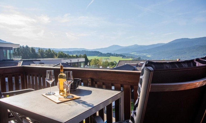 Lam Apartment | Oceanfront Bliss at Himmelsglück - 4-Star Guest Rated 9.5