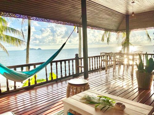 Hin Hong House | Hin Kong Sunset Beach Front House with Private Ocean Views