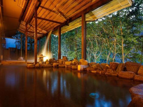 Tsu Hotel | Relaxing Hinotani Onsen Misugi Resort with Oceanfront Views