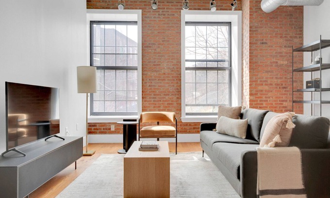 The Heights Apartment | Modern Jersey City 2BR with Doorman and Free Shuttle