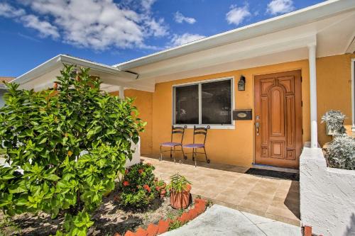 Harbor Village Apartment | Stylish Studio with Patio Steps from Pompano Beach Pier