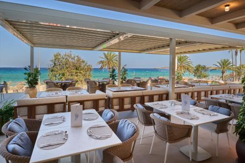 Sant Llorenc des Cardassar Hotel | Discover Hipotels Don Juan: Relax by the Oceanfront Pool