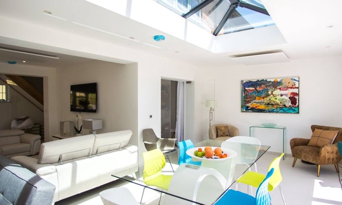 Merthyr Tydfil Cottage | Discover Hiraeth at the Brecon Beacons: Family-Friendly Retreat