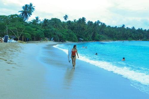 Dickwella Hotel | Discover Hiriketiya Cinnamon Garden with Ocean Views