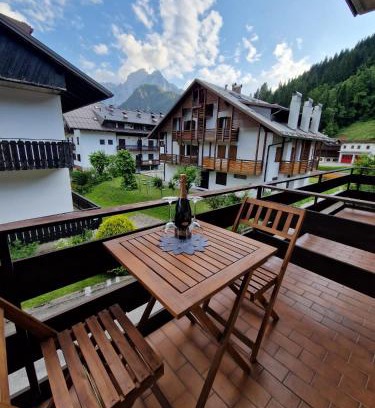 Santo Stefano di Cadore Apartment | Family-Friendly Stay at Hirsch Haus with Top Guest Ratings