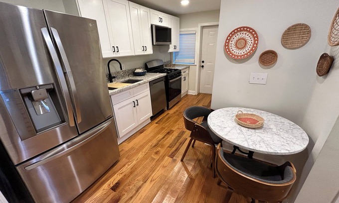 Downtown Charleston House | Historic 1800s Cozy Costal Downtown Home