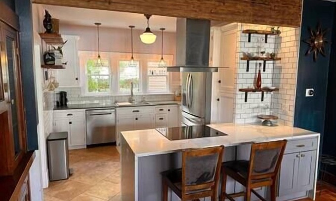 Centralia House | Historic Craftsman from 1905 with Family-Friendly Amenities