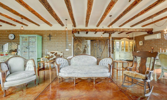 Cerrillos House | Historic Adobe Los Cerrillos Home with Scenic Mountain Views