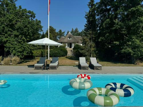 Bøtø By House | Historic Beach Villa With Pool At Marielyst
