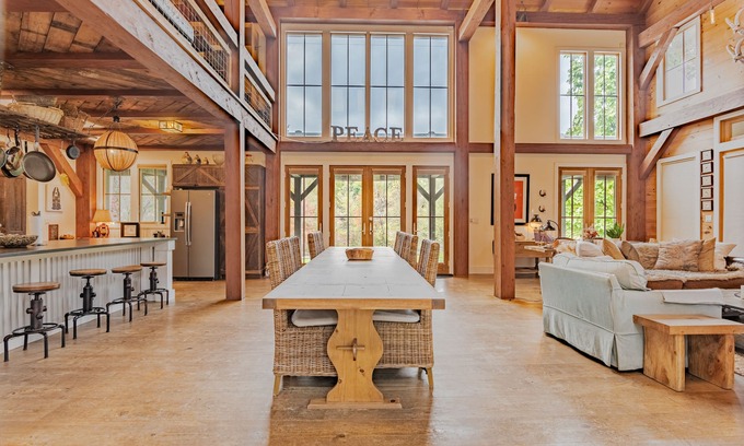 Mount Marion House | Historic Catskills Hideaway Near Saugerties, Woodstock, Kingston & HITS