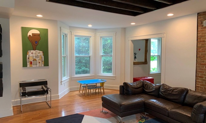 Naperville House | Historic Downtown Naperville Home with Pool & Spa Amenities