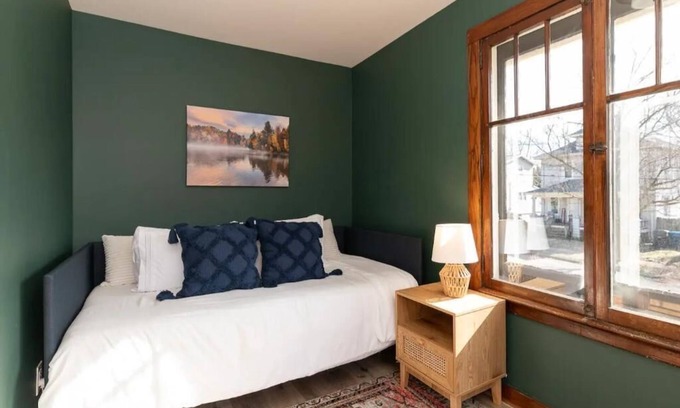 Kalamazoo House | Historic Craftsman Getaway Near Downtown Kalamazoo