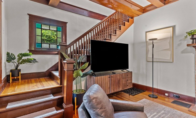 Southern Pines House | Discover a Historic Hidden Gem in Downtown Southern Pines