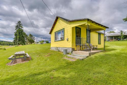 White Mills House | Historic Honesdale Cabin with Pet-Friendly Charm