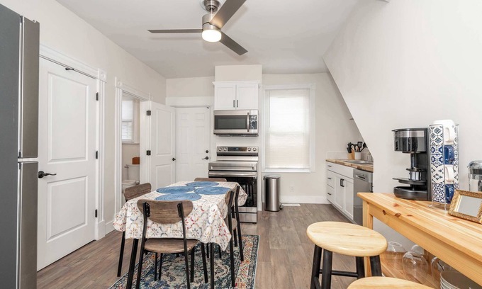 Ludlow Condo | Historic Ludlow Apartment: Family-Friendly with Breakfast Included