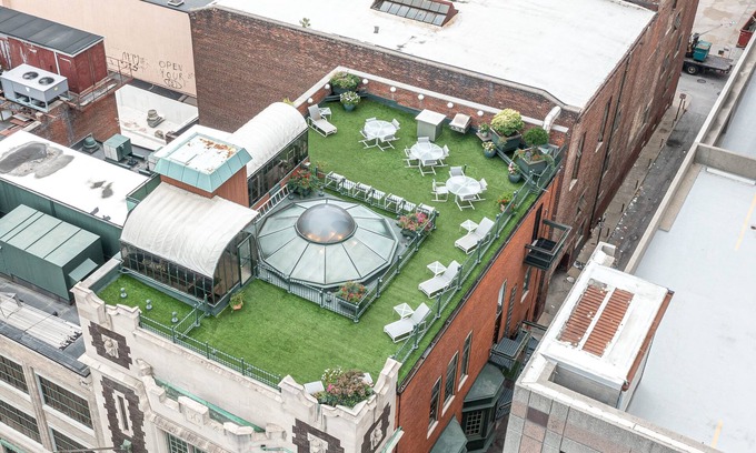Mile Square House | Historic luxury townhouse in the heart of downtown Indianapolis
