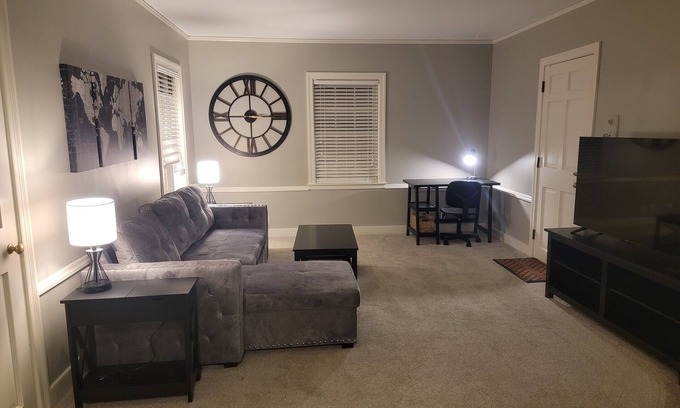 Sioux Falls Apartment | Historic McKennan Park Apt 4 (1 bed 1 bath) - KP220APT4