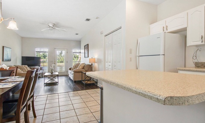 Panama City House | Historic Saint Andrews Townhome: Guest Rated 10/10 Escape