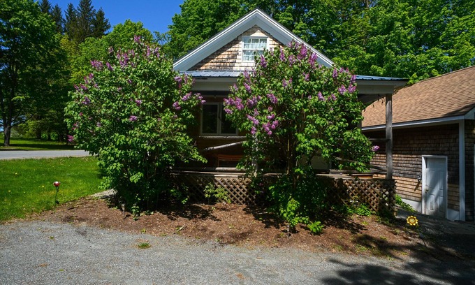 Westfield Cottage | Historic Schoolhouse with Pool Near Jay Peak – Rated 10/10