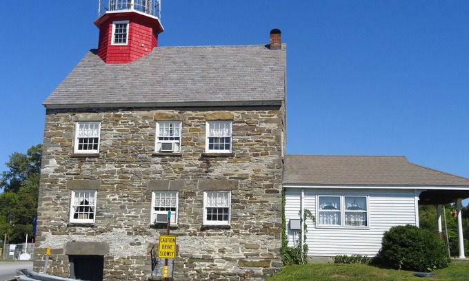 Port Ontario Cabin | Selkirk Lighthouse: Cozy 1st Floor Suite with Ocean Views