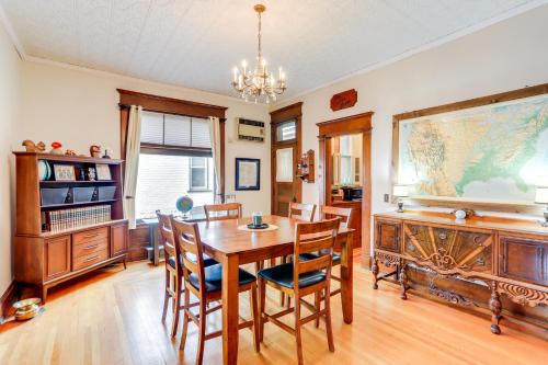 Tiffin House | Historic Tiffin Home Near University with Hot Tub Access