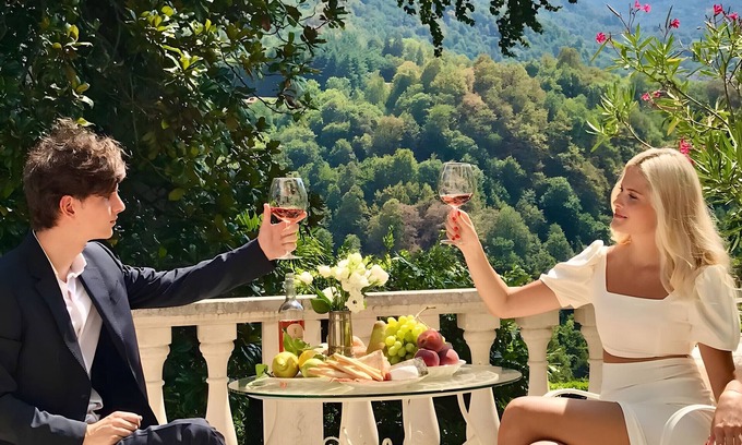 Dizzasco Villa | Exquisite Villa Argegno: Lake View & Private Terrace Awaits