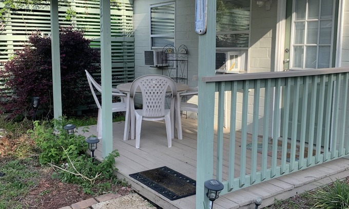 Lanark Village House | Scenic Beachfront Retreat for Bird Watchers & Families