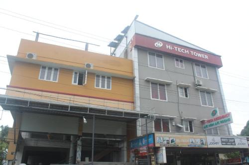 Alattur Hotel | Discover Comfort at Hitech Residency Alathur Hot Tub Retreat